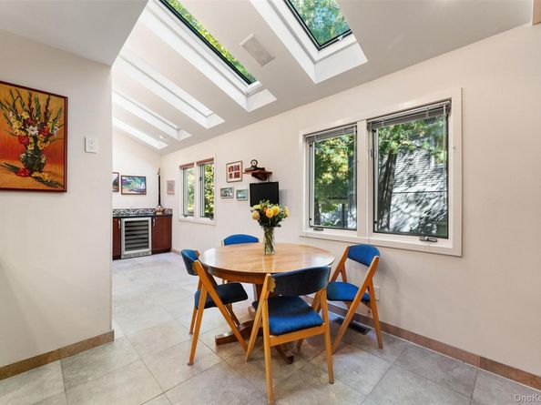208 Boulder Ridge Road, Scarsdale NY 10583