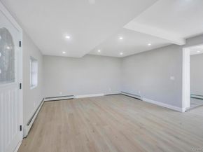 4 W Lido Prom, Lindenhurst NY 11757