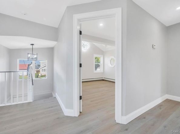 4 W Lido Prom, Lindenhurst NY 11757