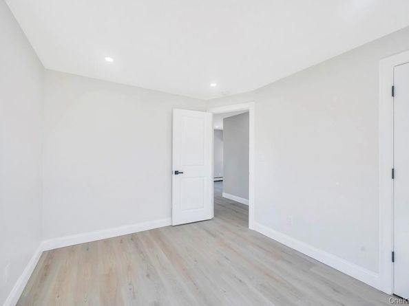 4 W Lido Prom, Lindenhurst NY 11757