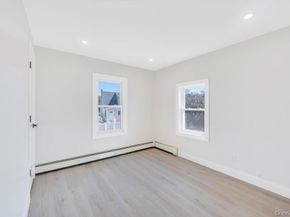 4 W Lido Prom, Lindenhurst NY 11757