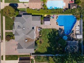 74 Broadway, Bethpage NY 11714