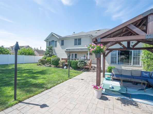 74 Broadway, Bethpage NY 11714