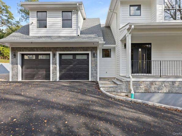 22 Whippoorwill Road E, Armonk NY 10504