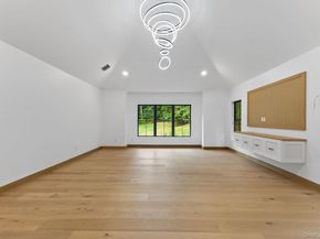 22 Whippoorwill Road E, Armonk NY 10504