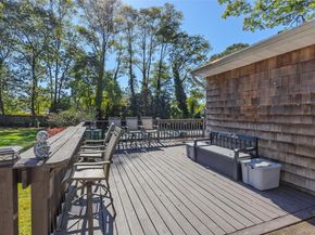 4 Model Court, Rocky Point NY 11778