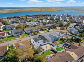 3930 Jane Lane, Oceanside NY 11572