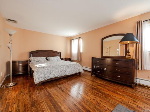 3930 Jane Lane, Oceanside NY 11572