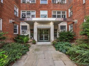 1234 Midland Avenue Apt 3F, Bronxville NY 10708