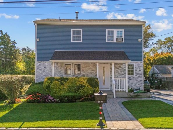 84 E 9th Street, Huntington Station NY 11746