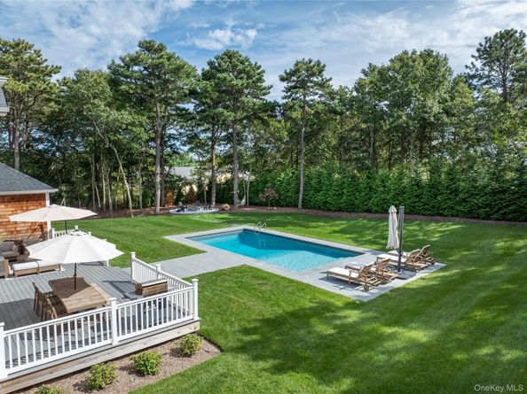 6 Clara Drive, East Quogue NY 11942
