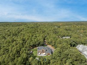 6 Clara Drive, East Quogue NY 11942