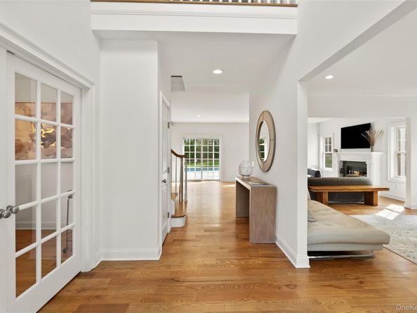 6 Clara Drive, East Quogue NY 11942