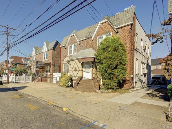 9507 239 Street, Floral Park NY 11001