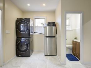 9507 239 Street, Floral Park NY 11001