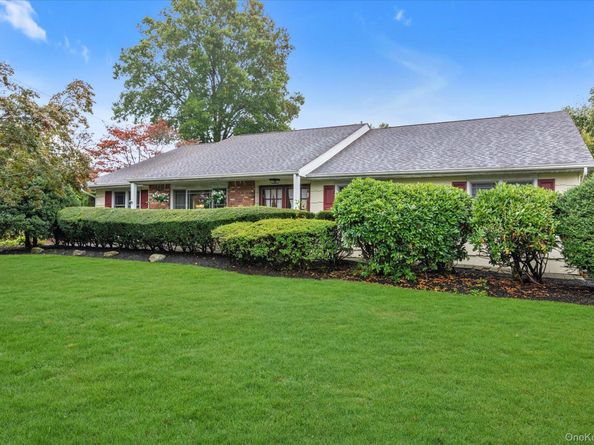 202 Cedar Road, East Northport NY 11731