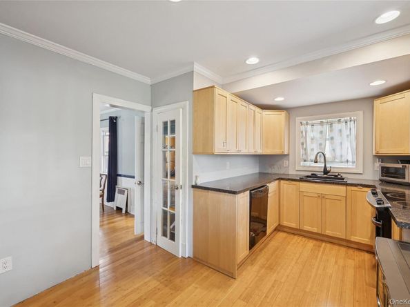 216 Jayne Avenue, Patchogue NY 11772