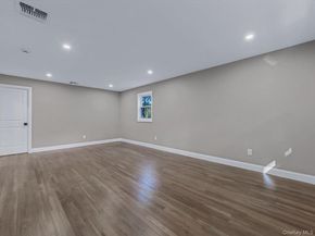 11 Gorham Lane, Dix Hills NY 11746