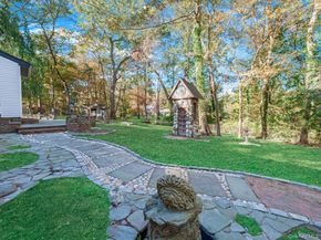 11 Gorham Lane, Dix Hills NY 11746