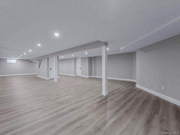11 Gorham Lane, Dix Hills NY 11746