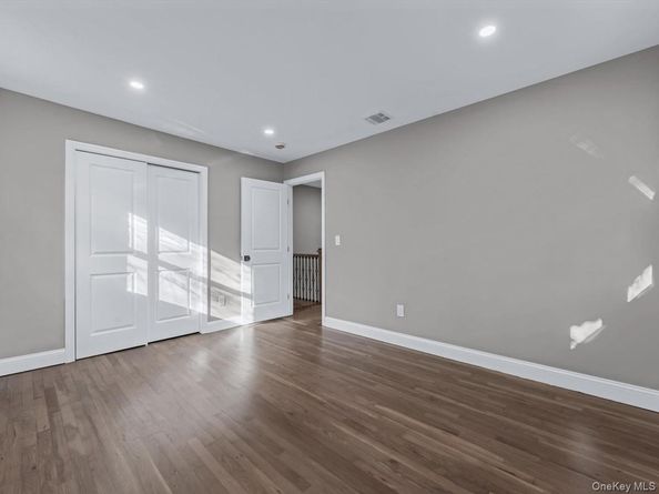 11 Gorham Lane, Dix Hills NY 11746