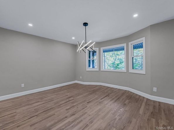 11 Gorham Lane, Dix Hills NY 11746