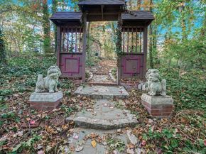 11 Gorham Lane, Dix Hills NY 11746