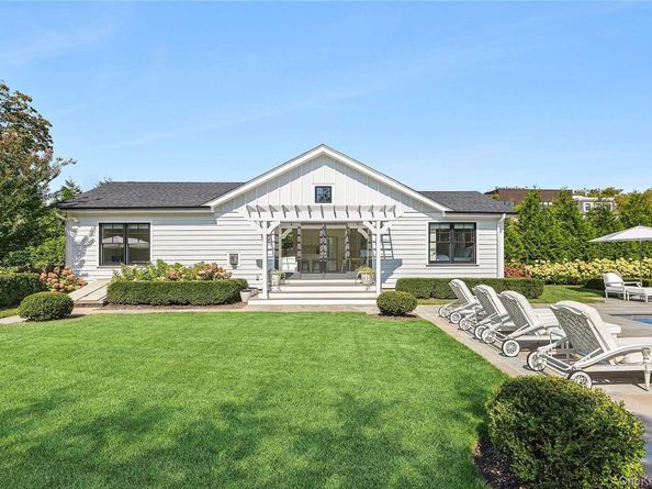 13 Beach Lane, Westhampton Beach NY 11978