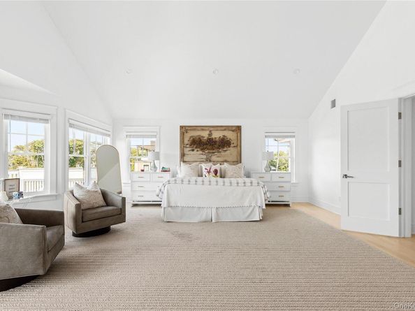 13 Beach Lane, Westhampton Beach NY 11978