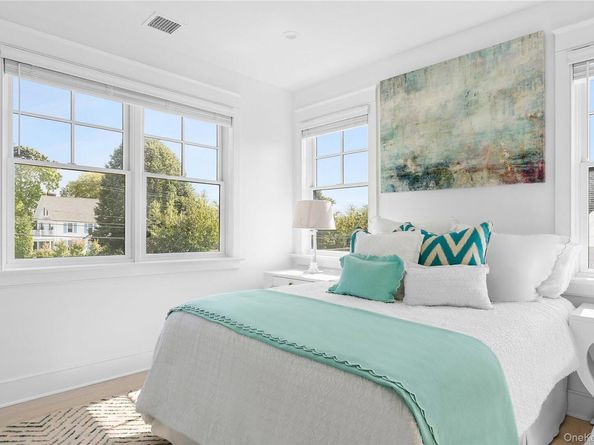 13 Beach Lane, Westhampton Beach NY 11978