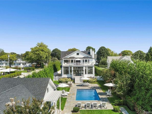 13 Beach Lane, Westhampton Beach NY 11978