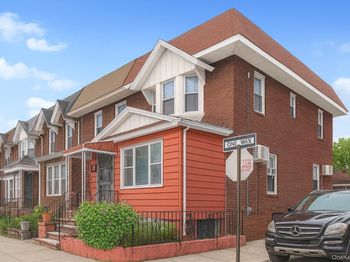 9302 95th Street Street