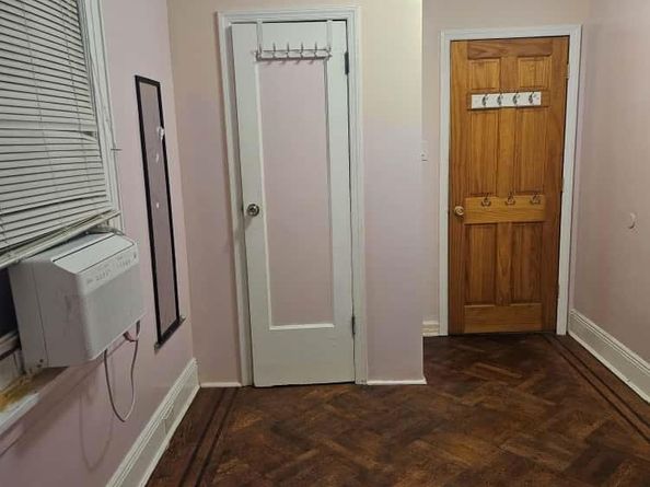 13929 87th Road, Jamaica NY 11435