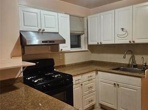 13929 87th Road, Jamaica NY 11435