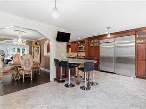 12 Flo Drive, Syosset NY 11791