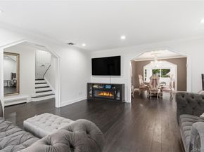 12 Flo Drive, Syosset NY 11791