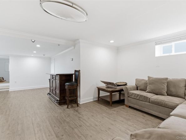 12 Flo Drive, Syosset NY 11791