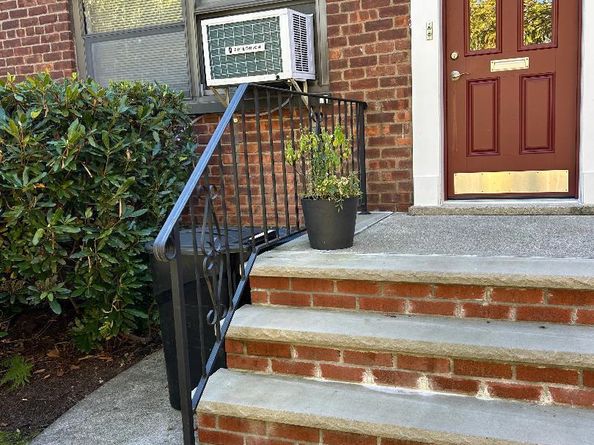 199-08 21st Avenue 1327, Whitestone NY 11357