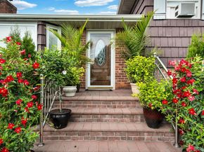 1 Wayland Road, Plainview NY 11803