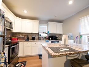 18 Pennwood Drive, Mastic Beach NY 11951