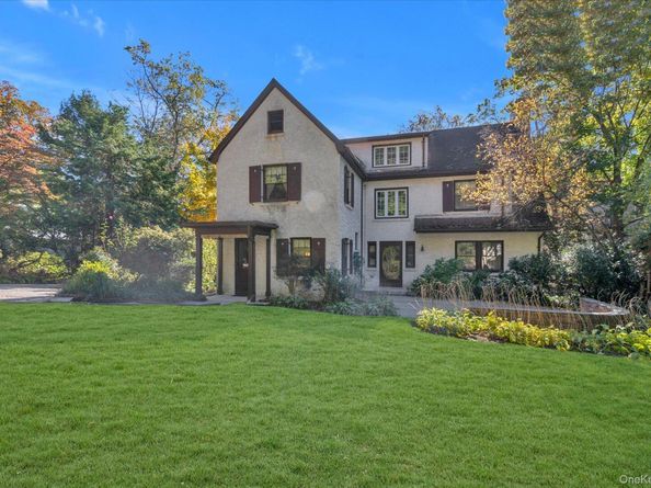 57 Beacon Hill Road, Port Washington NY 11050