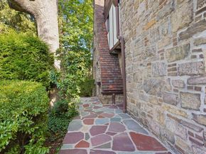76 Vaughn Avenue, New Rochelle NY 10801
