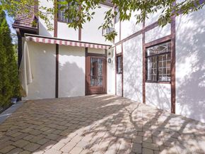 76 Vaughn Avenue, New Rochelle NY 10801