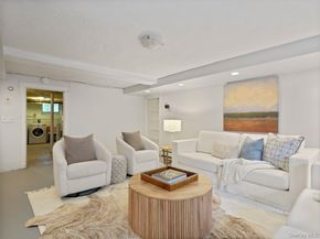 76 Vaughn Avenue, New Rochelle NY 10801