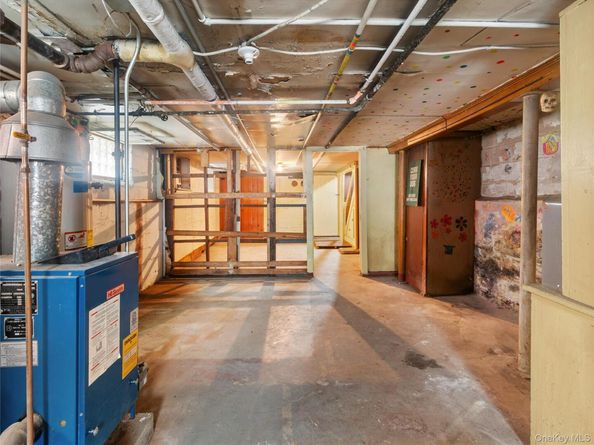 7021 72nd Place, Glendale NY 11385