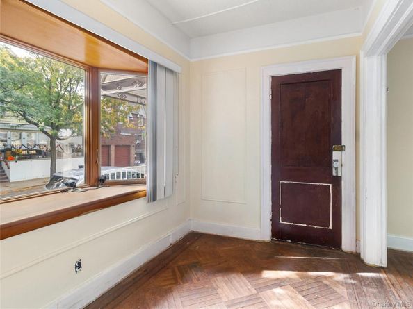 7021 72nd Place, Glendale NY 11385