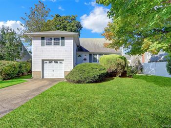 60 Elizabeth Drive