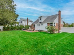 8 Ellsworth Place, East Northport NY 11731