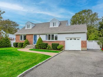 8 Ellsworth Place