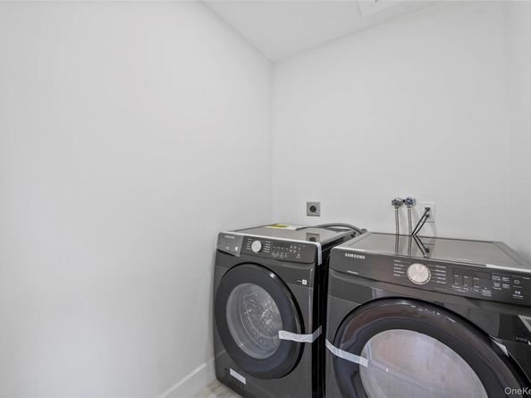 3A Lavender Lane, East Islip NY 11730